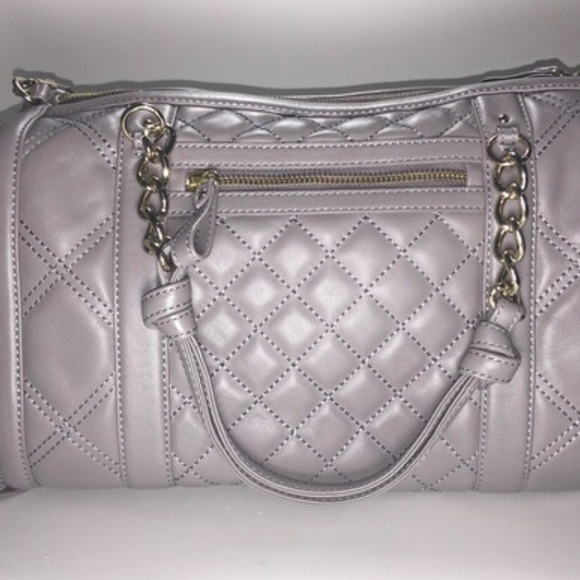 🩶BROOKS BROTHERS 🩶 EUC 🩶Grey Leather Quilted Handbag 🩶Beautiful Quality🩶 - Picture 2 of 6